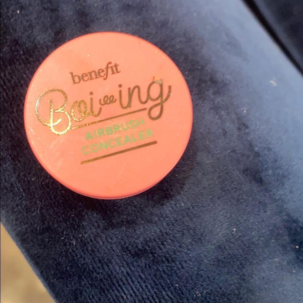 Benefit Boi-ing Concealer in No.2